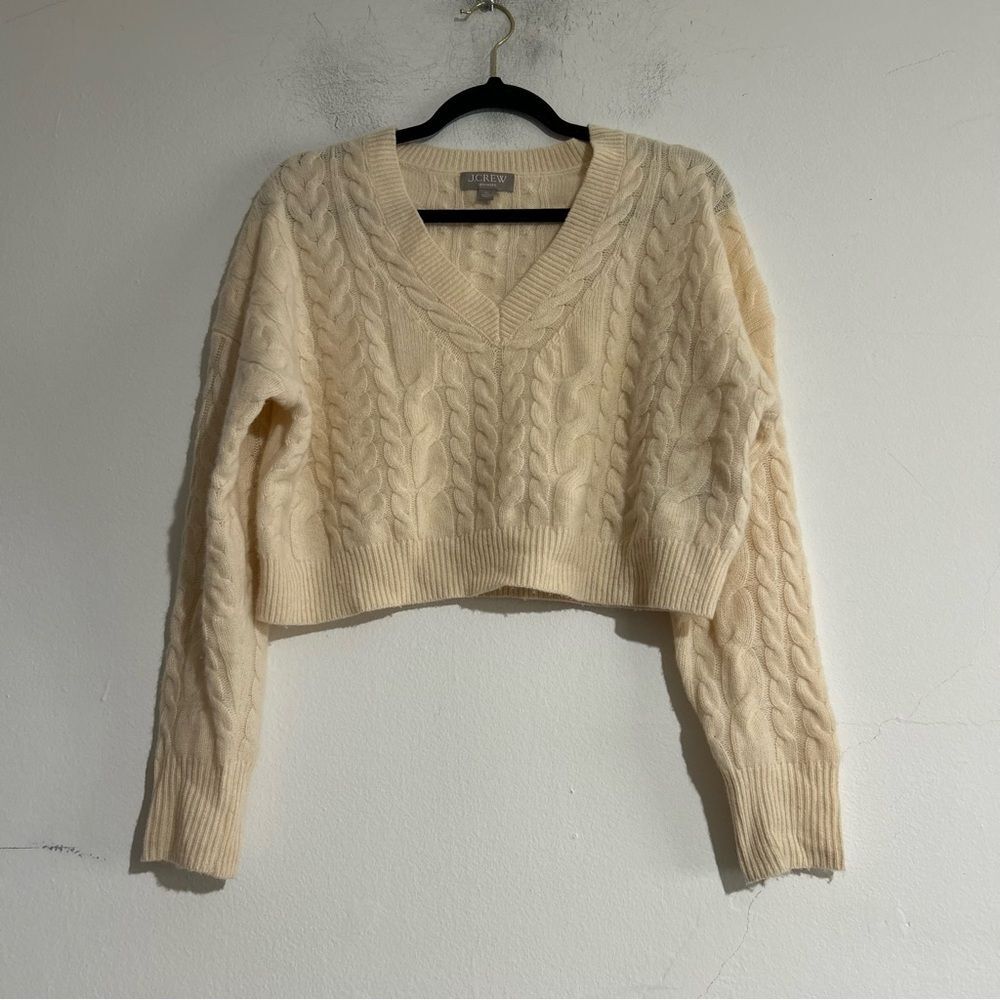 J. Crew Cashmere Cropped Cable Knit V-Neck Sweater Cream XS Neutral Quiet Luxury
